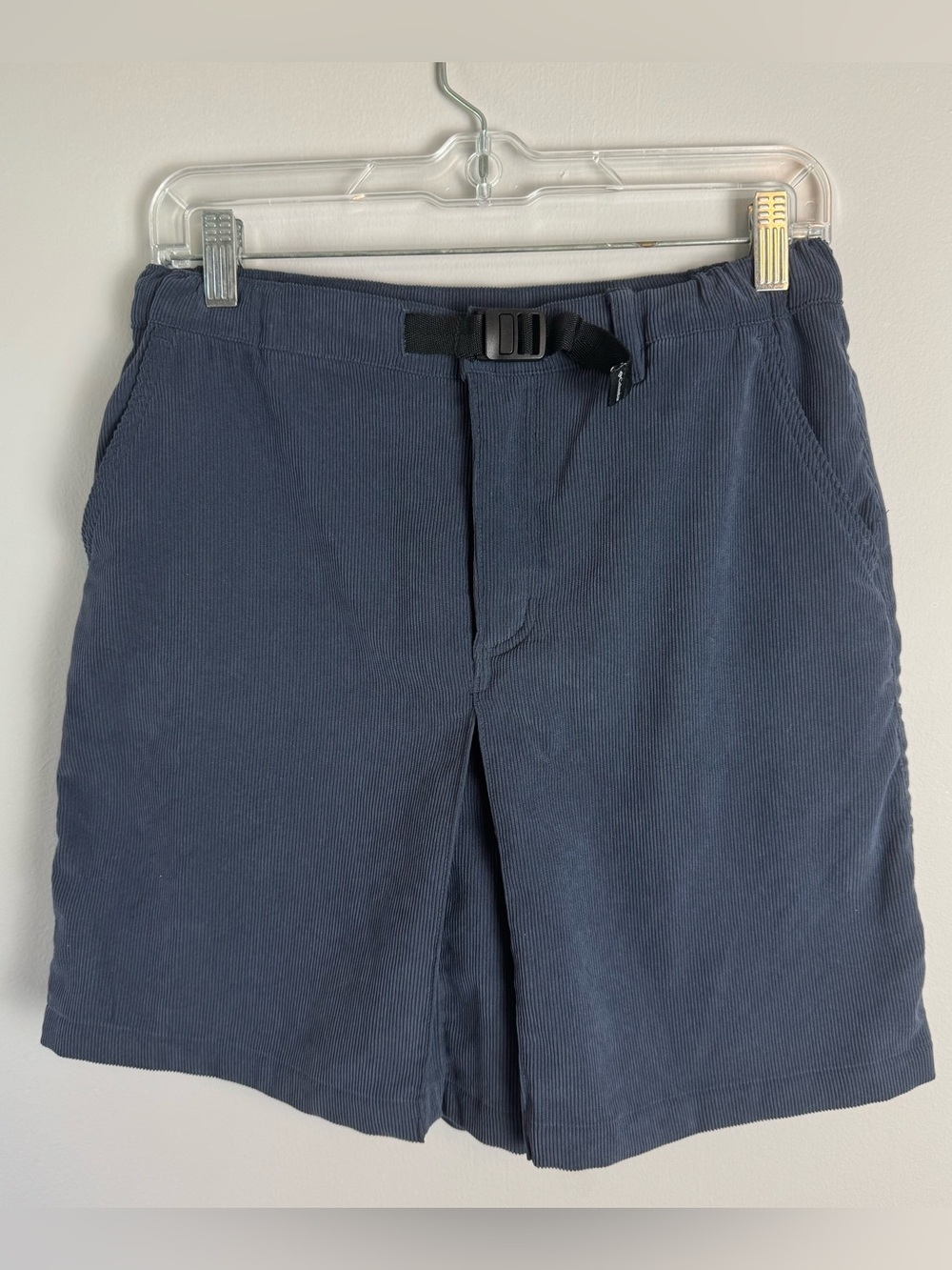 Columbia Men's Navy Corduroy Hybrid Shorts with Built-In Belt Size Medium